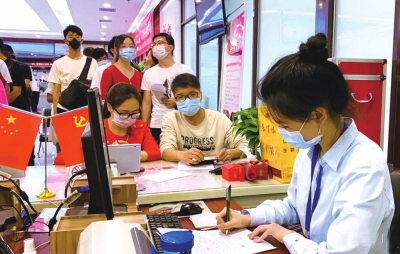 “幸有所愛，不畏山?！?“5·20”當(dāng)天蘭州城關(guān)區(qū)有521對新人領(lǐng)證