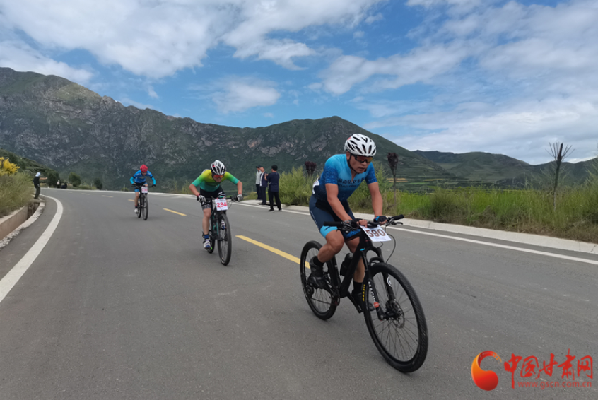 2020“冶力關(guān)杯”藏地傳奇自行車(chē)賽圓滿落幕
