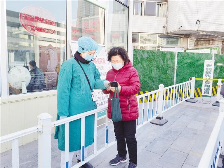 智能生活下，老年人的“數(shù)字鴻溝”如何跨越？