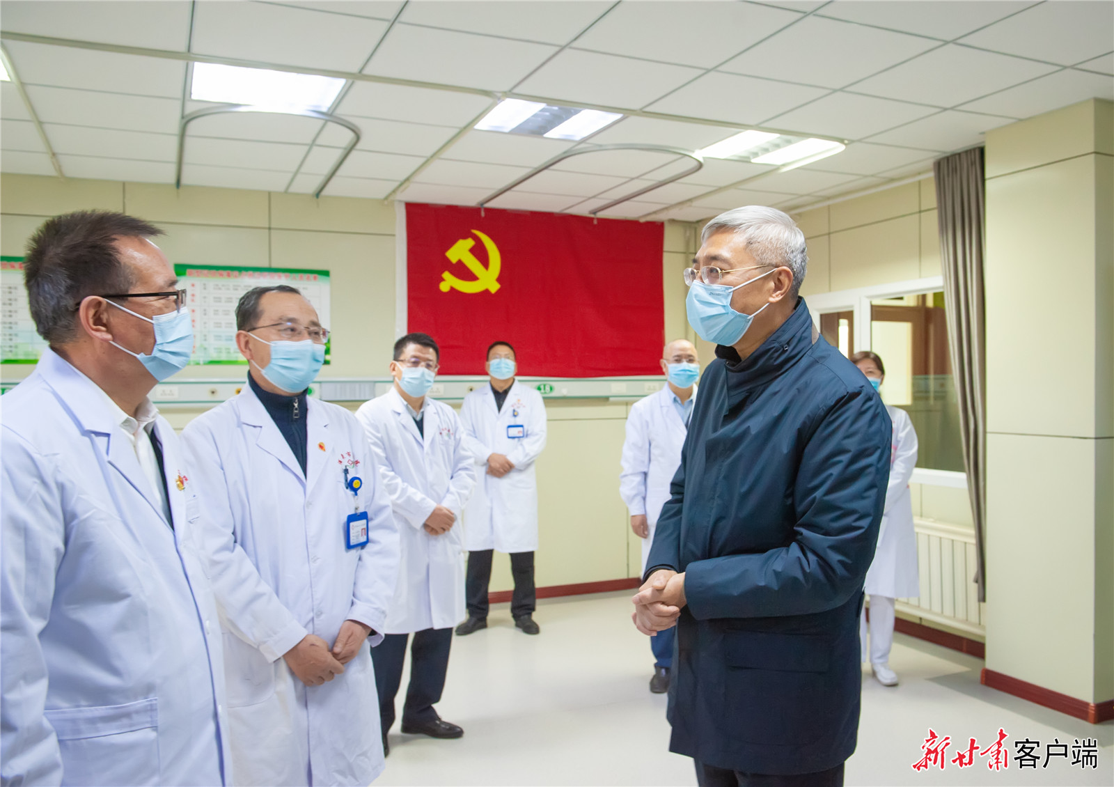 尹弘在嘉峪關(guān)酒泉張掖調(diào)研檢查疫情防控工作時(shí)強(qiáng)調(diào)：扛牢屬地責(zé)任 落細(xì)防控措施 遏制擴(kuò)散蔓延，同心協(xié)力堅(jiān)決打贏疫情防控遭遇戰(zhàn)阻擊戰(zhàn)