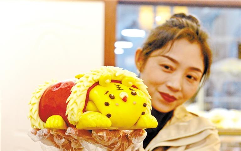 小老虎花餑餑，你舍得吃嗎？